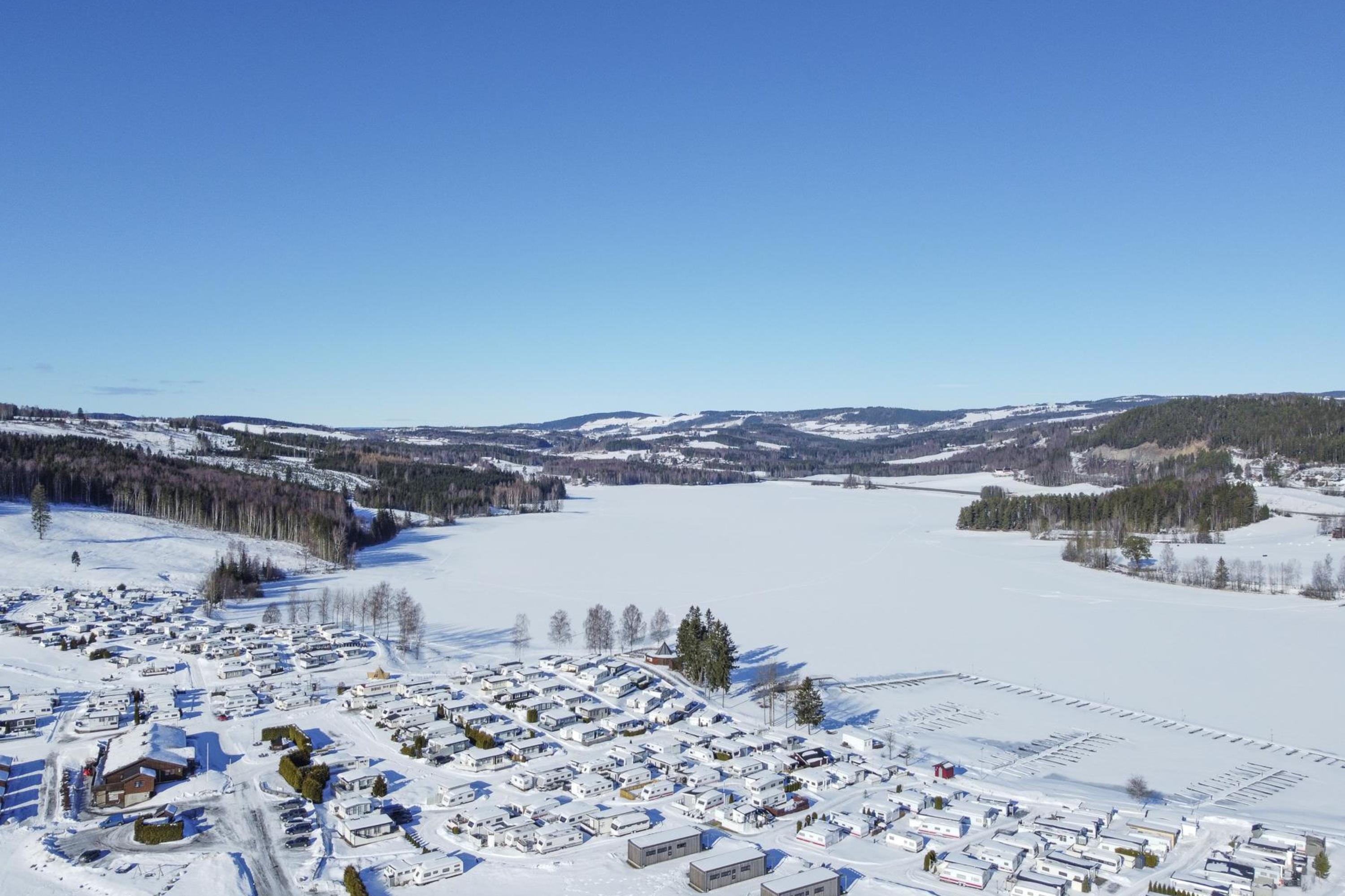 Topcamp Mjøsa - Hytter, camping og bobil - Visit Øst-Norge